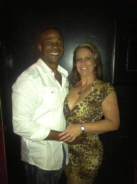 Mature Interracial Compilation Porn Videos .